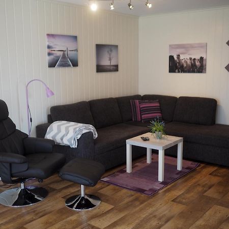 Stryn Stor Og Moderne Leilighet 外观 照片