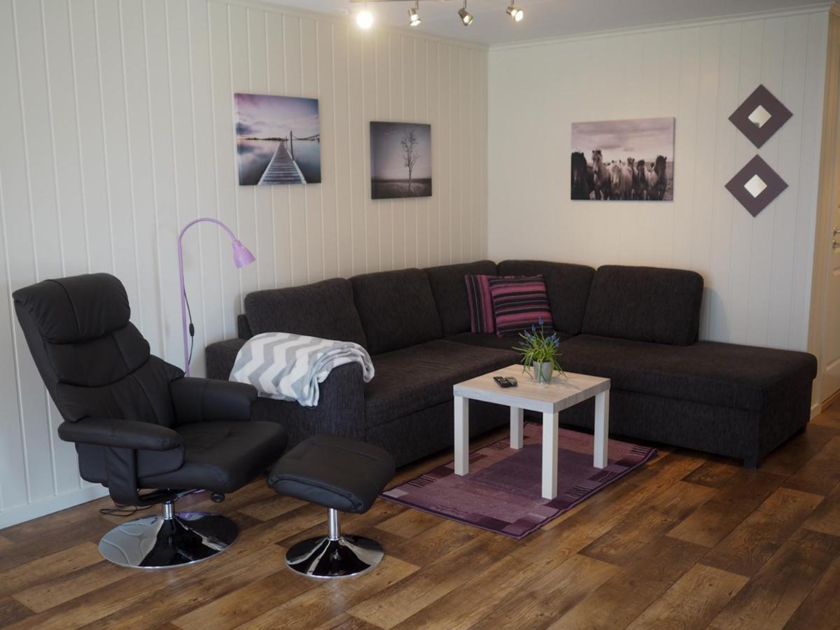 Stryn Stor Og Moderne Leilighet 外观 照片